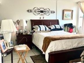 6450 Collins av 509, Miami Beach FL 33141