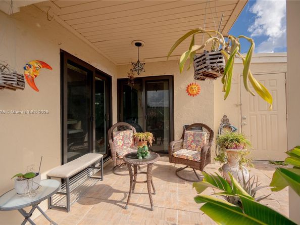 6268 NW 170th Ter, Hialeah FL 33015