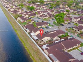 6268 NW 170th Ter, Hialeah FL 33015