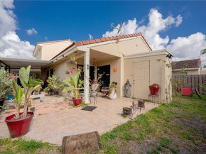 6268 NW 170th Ter, Hialeah FL 33015
