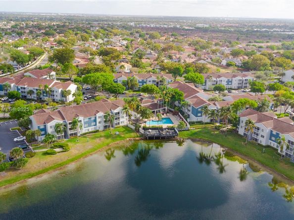 6268 NW 170th Ter, Hialeah FL 33015