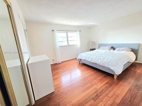 319 NE 14th Ave 702, Hallandale Beach FL 33009