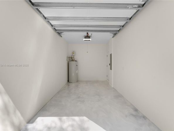 3073 Hibiscus St 1, Miami FL 33133
