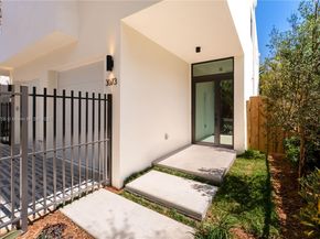 3073 Hibiscus St 1, Miami FL 33133