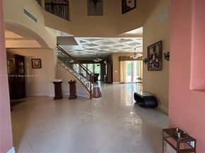 13190 NW 6th St, Miami FL 33182