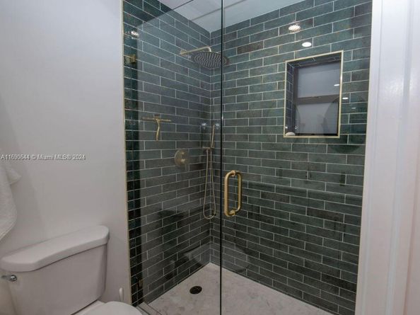 2033 SW 62nd Ave A, Miami FL 33155