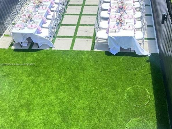 2033 SW 62nd Ave A, Miami FL 33155
