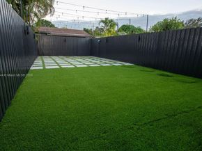 2033 SW 62nd Ave A, Miami FL 33155