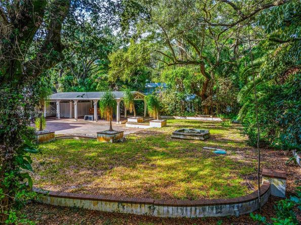 3720 Poinciana Ave, Miami FL 33133