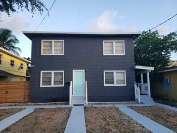 3680 SW 13th Ter