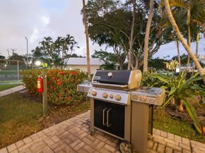 6471 Bay Club Dr 3, Fort Lauderdale FL 33308