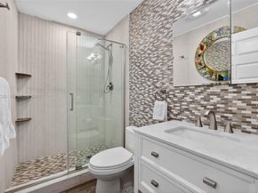 6471 Bay Club Dr 3, Fort Lauderdale FL 33308