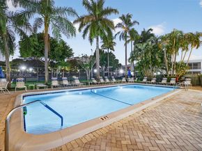 6471 Bay Club Dr 3, Fort Lauderdale FL 33308