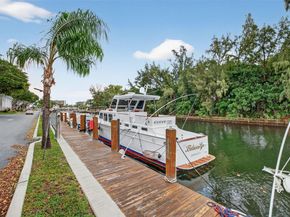 6471 Bay Club Dr 3, Fort Lauderdale FL 33308