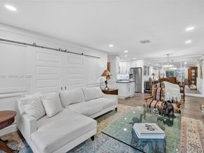 6471 Bay Club Dr 3, Fort Lauderdale FL 33308