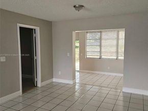22624 SW 64th Way, Boca Raton FL 33428