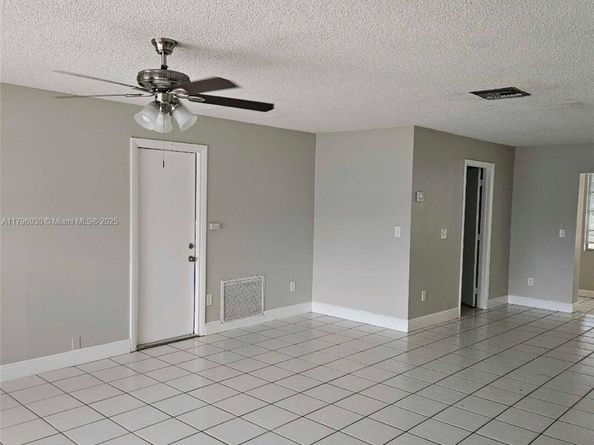 22624 SW 64th Way, Boca Raton FL 33428