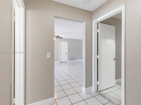 22624 SW 64th Way, Boca Raton FL 33428
