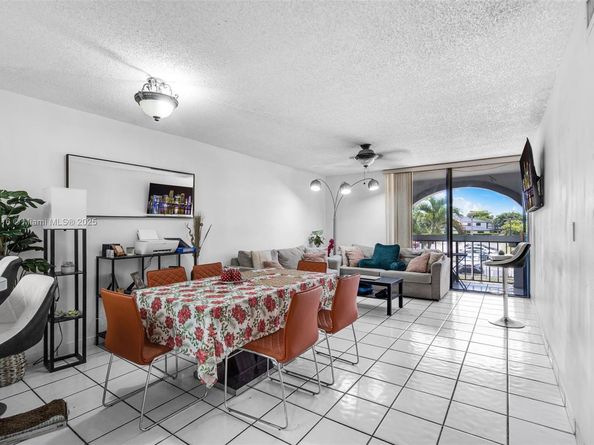 12239 SW 14th Ln 3212, Miami FL 33184