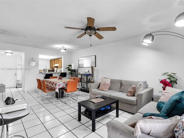 12239 SW 14th Ln 3212, Miami FL 33184