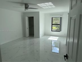 7290 Kinghurst Dr 306, Delray Beach FL 33446