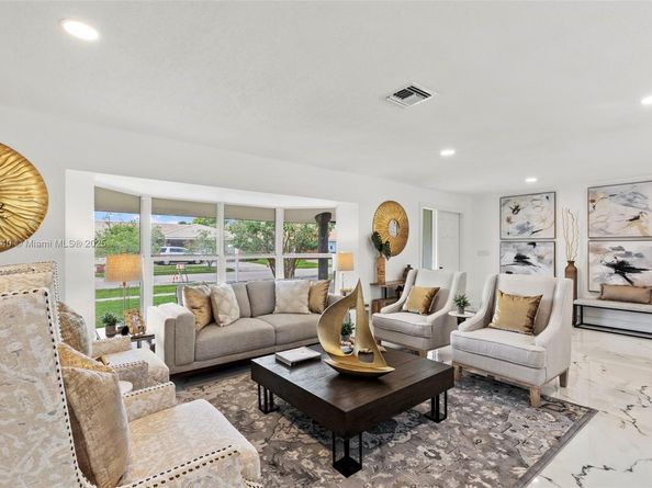1365 SW 14th St, Boca Raton FL 33486