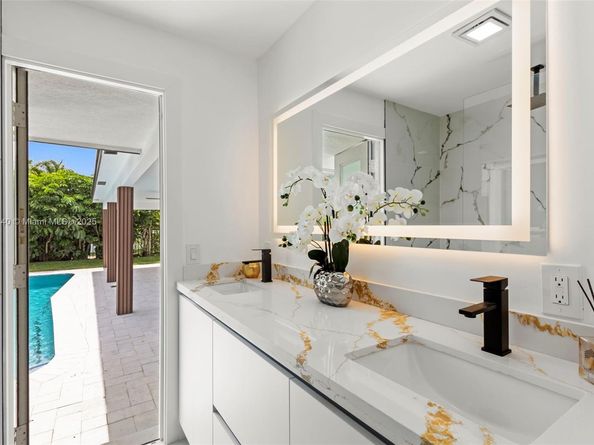 1365 SW 14th St, Boca Raton FL 33486