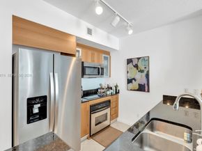 335 S Biscayne Bl 3408, Miami FL 33131