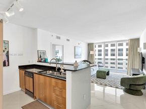 335 S Biscayne Bl 3408, Miami FL 33131