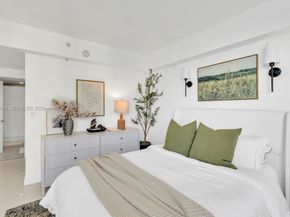 335 S Biscayne Bl 3408, Miami FL 33131