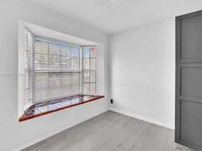 3804 NW 121st Ave, Sunrise FL 33323