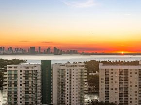 6799 Collins Ave CPH06, Miami Beach FL 33141