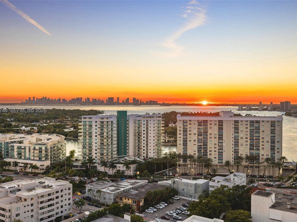 6799 Collins Ave CPH06, Miami Beach FL 33141