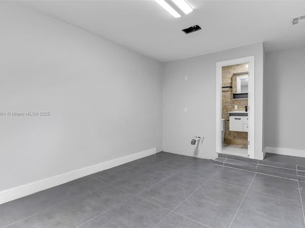 13996 SW 160th St, Miami FL 33177