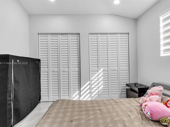 13996 SW 160th St, Miami FL 33177