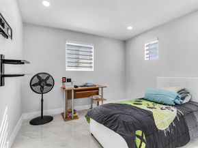 13996 SW 160th St, Miami FL 33177