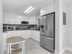 13996 SW 160th St, Miami FL 33177