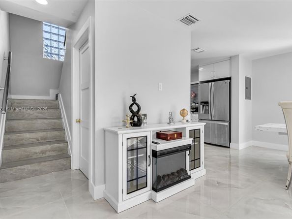 13996 SW 160th St, Miami FL 33177