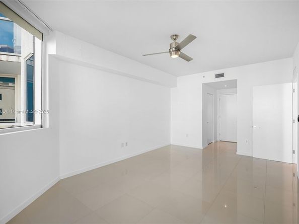 3030 NE 188th St 606, Aventura FL 33180