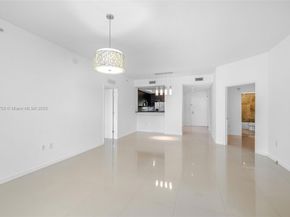 3030 NE 188th St 606, Aventura FL 33180