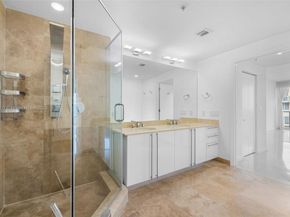 3030 NE 188th St 606, Aventura FL 33180