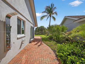 257 Ridge Rd, Jupiter FL 33477