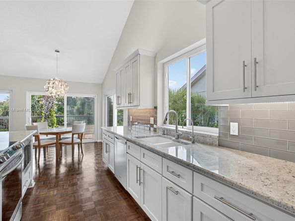 257 Ridge Rd, Jupiter FL 33477