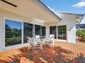 257 Ridge Rd, Jupiter FL 33477