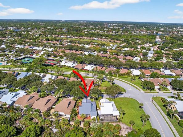 257 Ridge Rd, Jupiter FL 33477
