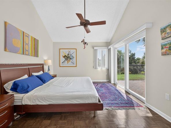 257 Ridge Rd, Jupiter FL 33477
