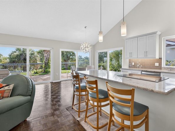 257 Ridge Rd, Jupiter FL 33477