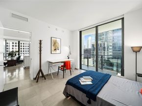 68 SE 6th St 1201, Miami FL 33131