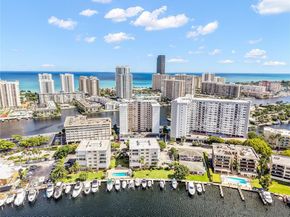 121 Golden Isles Dr 803, Hallandale Beach FL 33009