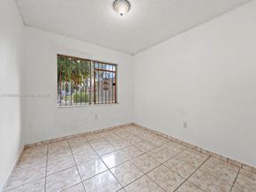 11075 SW 221st Ter, Miami FL 33170